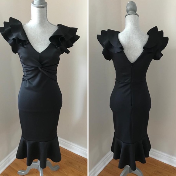 Lipsy London Dress - Picture 3 of 16